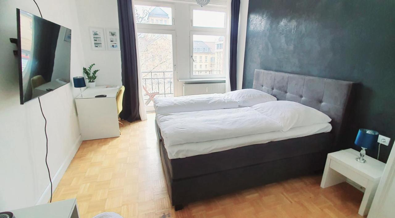 Sonniges Zimmer Mit Balkon Im Herzen Mannheims Buitenkant foto